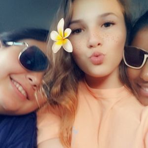 Meet your Posher, Briana